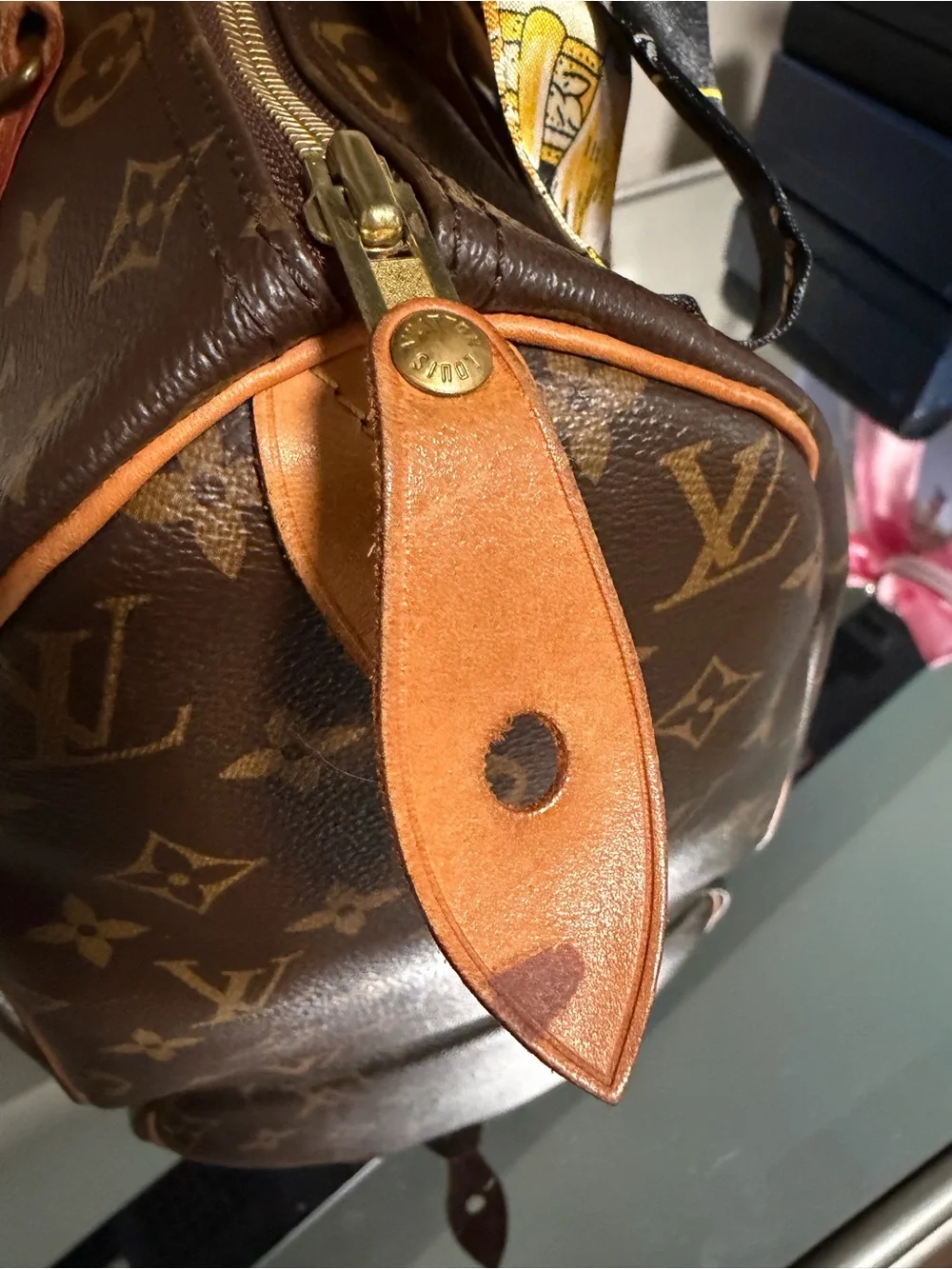 Louis Vuitton Speedy 30 with COA and LV Dusty